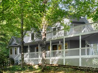 90 Wilds Cove Rd, Franklin, NC 28734