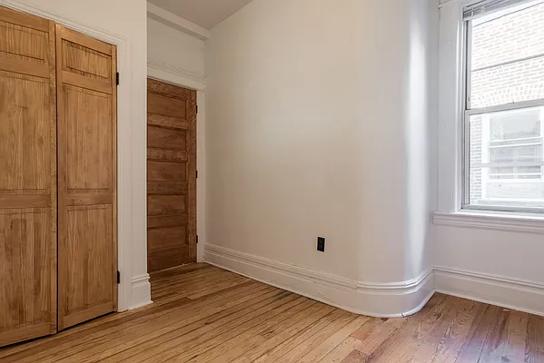 Rented by J & M Realty Services Corp (Management) | media 27