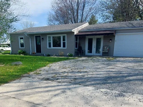 5830 Goshen Rd, Fort Wayne, IN 46818