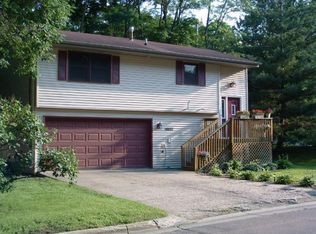 4833 Tuxedo Blvd, Mound, MN 55364