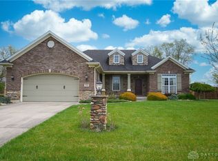 124 Eagle Ridge Dr, Franklin, OH 45005