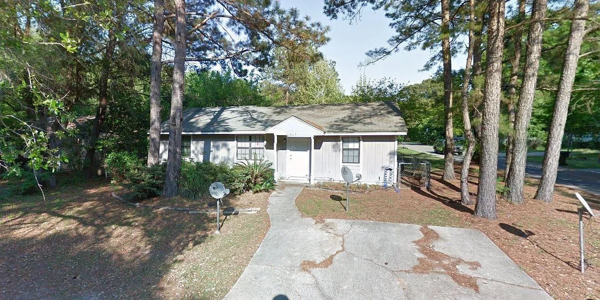 2 bed, 1108 sqft, $1,350 — Photo 2