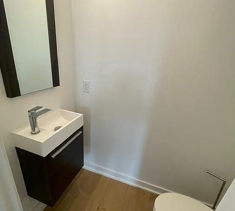 5th image of 2137 E Firth St Unit 2