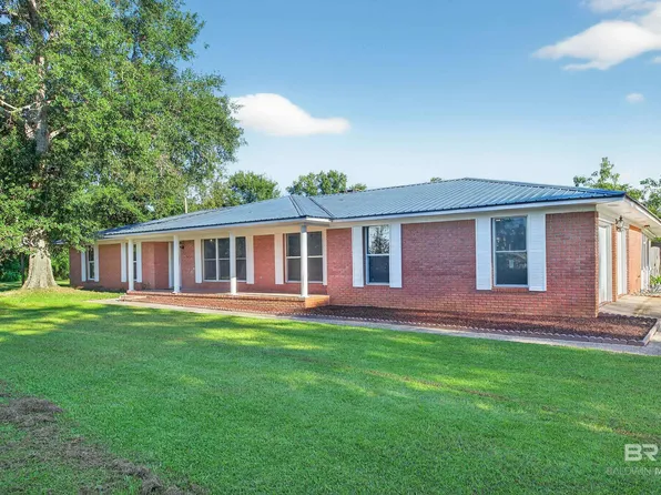 10045 Longview Dr, Foley, AL 36535