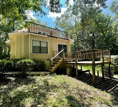 5th image of 5 Melanie Ln