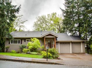 16920 Greentree Ave, Lake Oswego, OR 97034