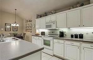 4th image of 3013 Silver Springs Ln