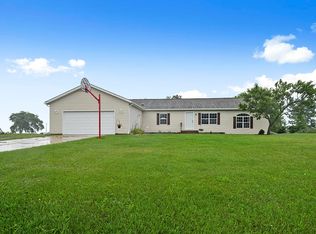 14722 Lincoln Park Dr NE, Gowen, MI 49326