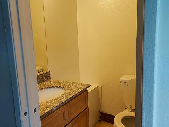 5th image of 231 S Avenue 54 #8
