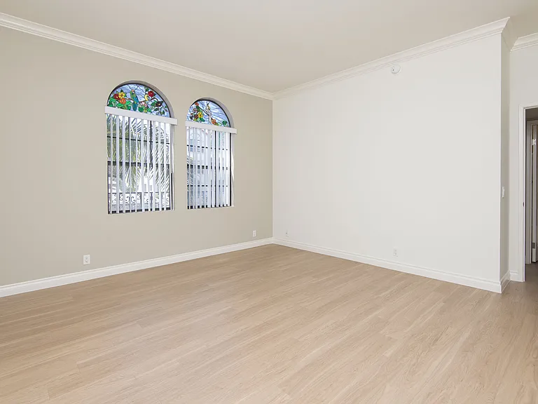 7120 Ramsgate Ave #201 — Photo 15