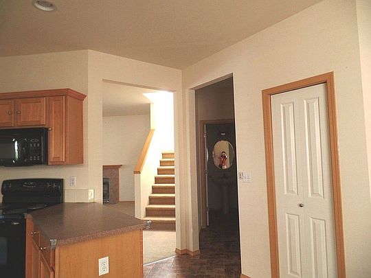 4th image of 6474 Radiance Blvd E