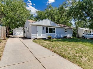 930 N Westview Dr, Derby, KS 67037