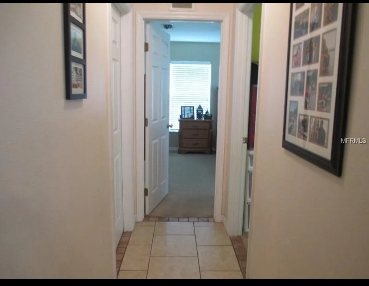 1110 Lucas St — Photo 3