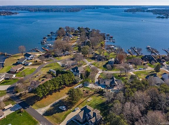 2nd image of 8135 Mountain Shore Dr