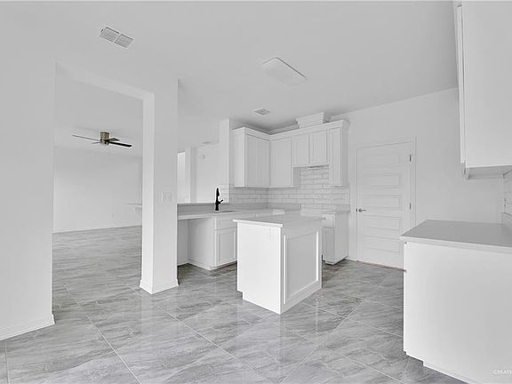 5th image of 2320 N Peking St N