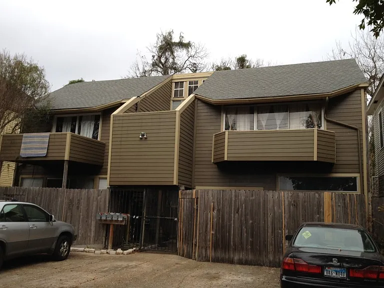 406 Hawthorne St — Photo 36