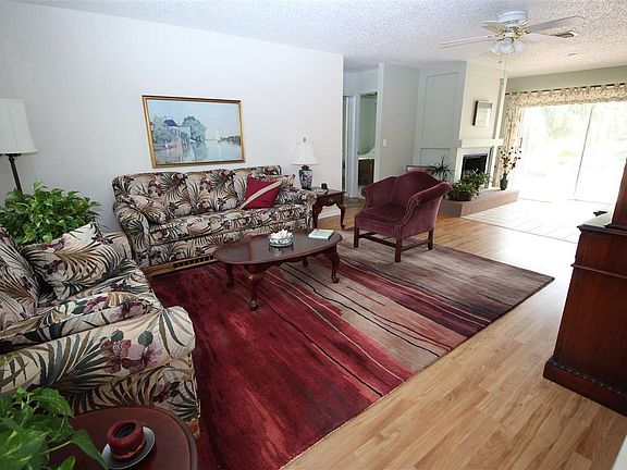 5th image of 360 Travino Ave