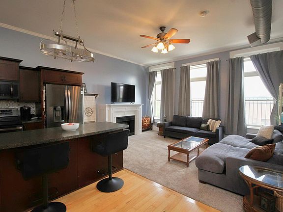 2nd image of 1623 2nd Ave Suite 300