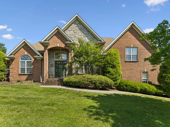 2200 Brienz Valley Dr, Franklin, TN 37064