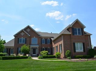 50697 Drakes Bay Dr, Novi, MI