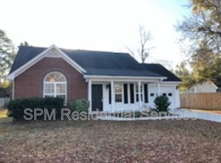 1004 Steeplechase Rd, Wilmington, NC 28412
