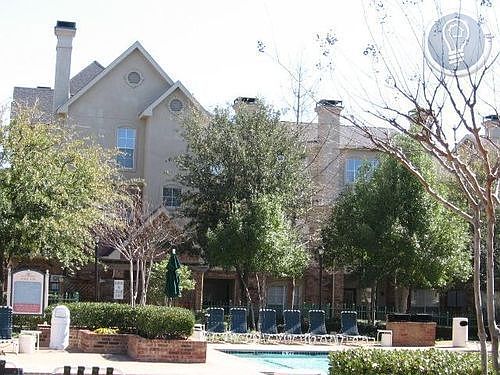 1st image of 7825 N Macarthur Blvd