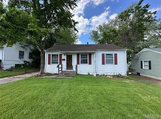 339 Crawford Rd, Saint Louis, MO 63137