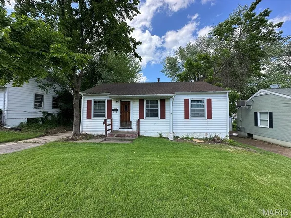 339 Crawford Rd, Saint Louis, MO 63137
