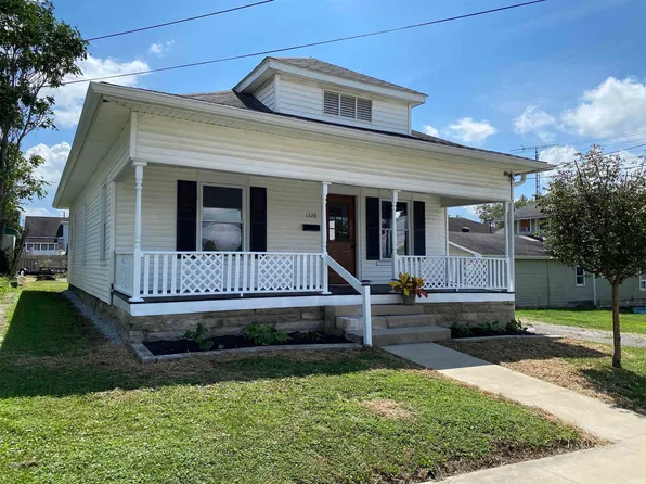 1228 9th St, Bedford, IN 47421