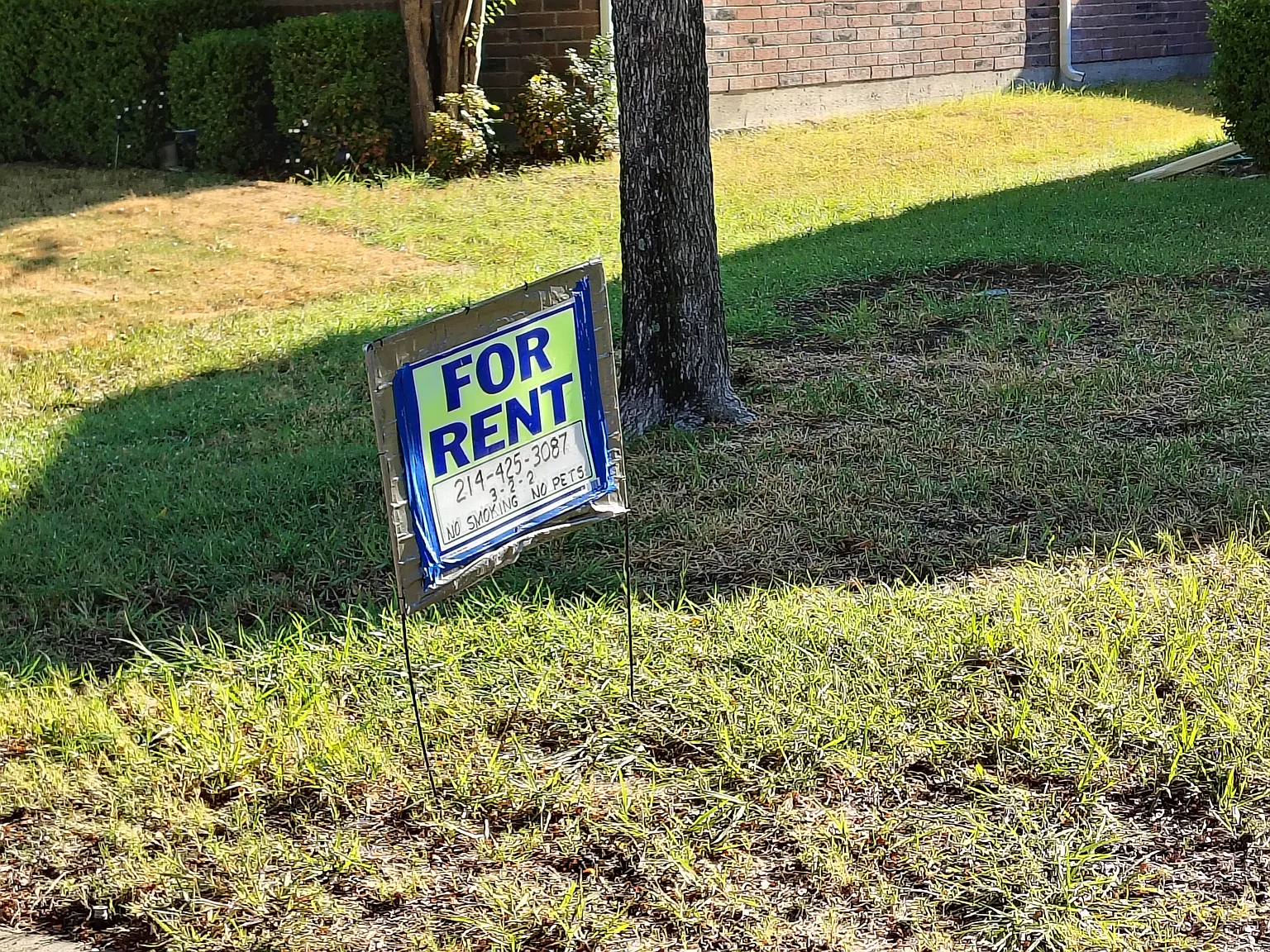 3 bed, 1780 sqft, $2,135 — Photo 2
