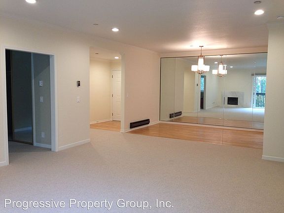 3rd image of 2790 19th Ave Unit 15