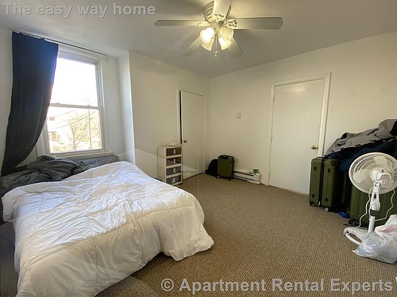 3rd image of 519 Cambridge St #2