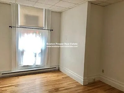 Building Photo - 405 Beacon St #1