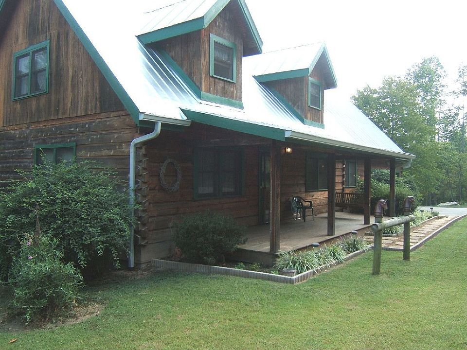 2nd image of 105 Brookview Dr
