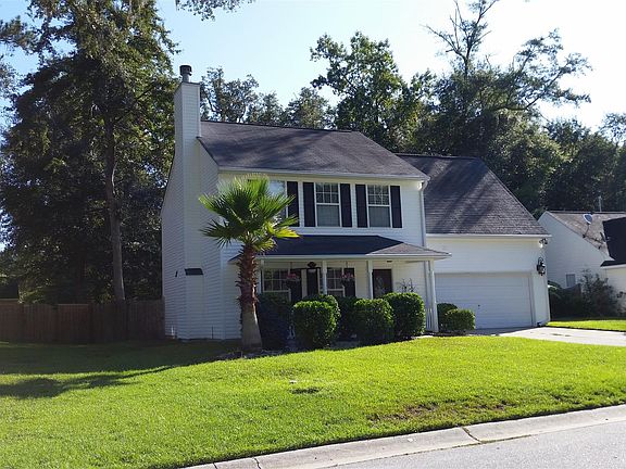 3rd image of 8632 Hickory Creek Ln