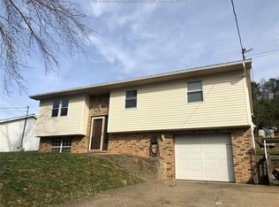 226 Corky Dr, Poca, WV 25159