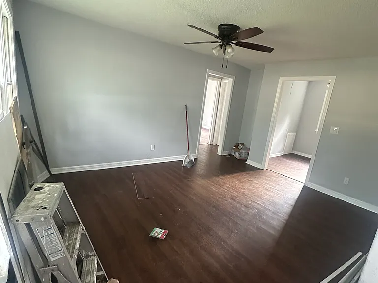N Minnesota Ave — Photo 14