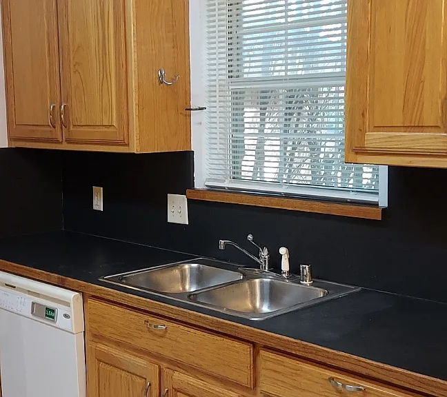 300 W Windsor Dr — Photo 18