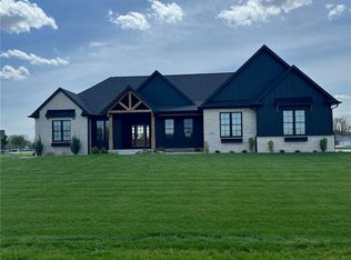 13265 Augusta National Dr, Effingham, IL 62401