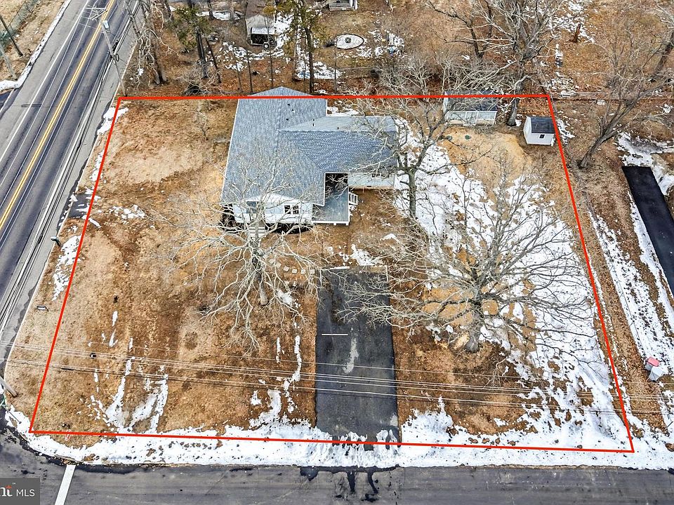 1st image of 2356 Weymouth Rd