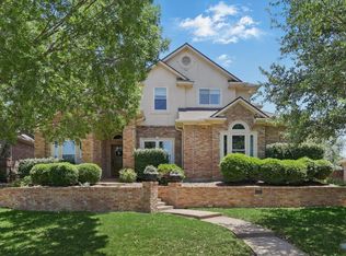 59 Remington Dr W, Lewisville, TX 75077