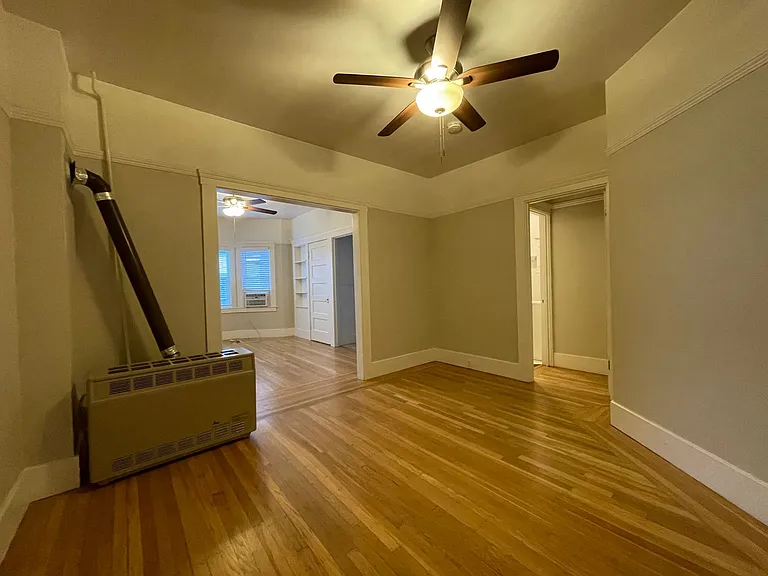 715 11th Street — Photo 2