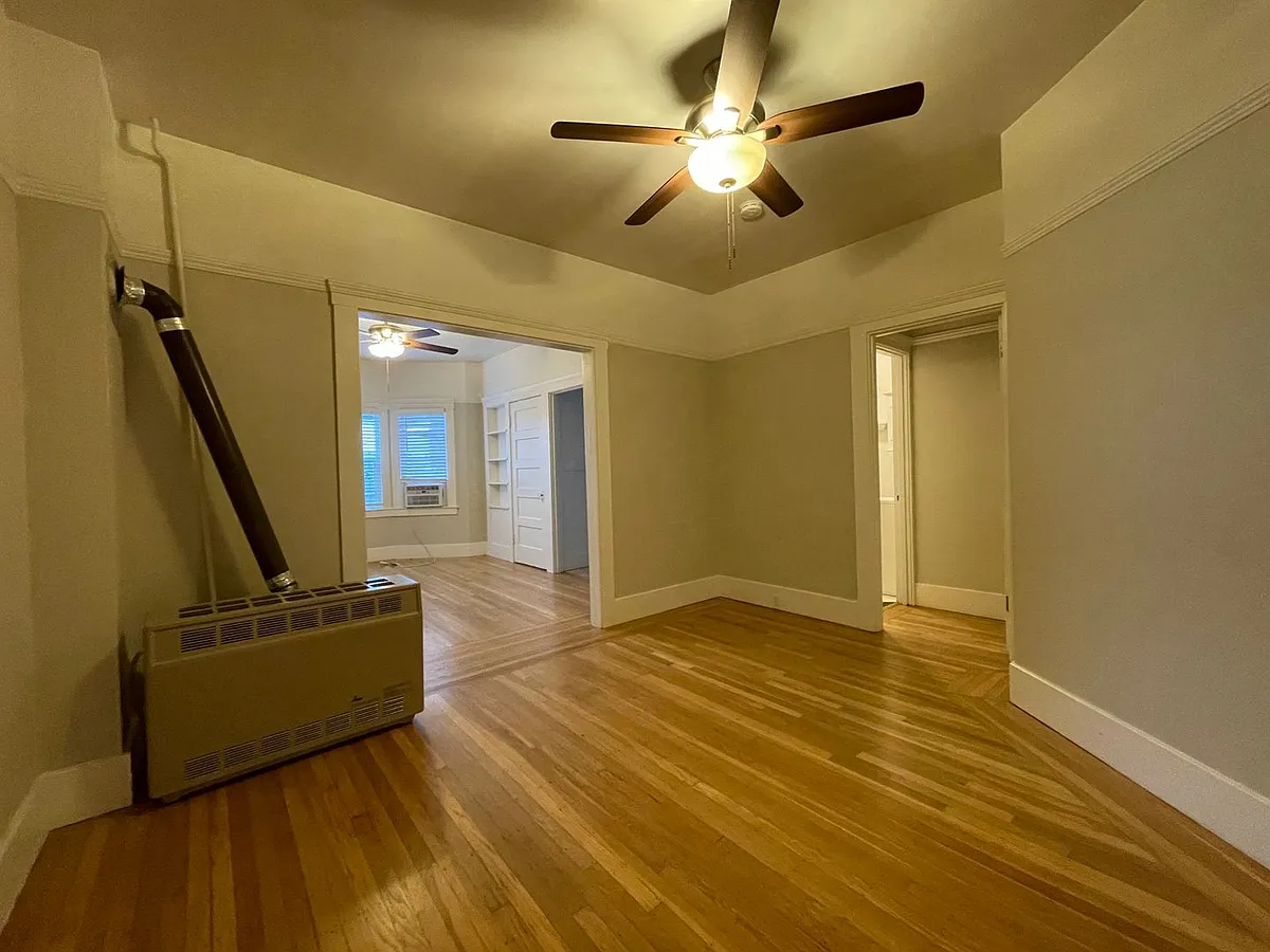 Building Photo - 715 11th Street