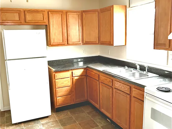 210 Spruce St #B, Beckley, WV 25801