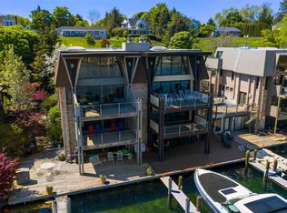 111 Belvedere Ave, Charlevoix, MI 49720