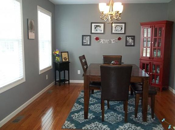 5th image of 10 Stonefield Ln