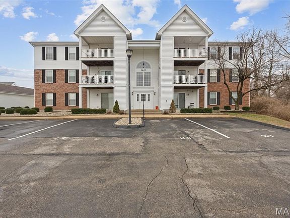 2nd image of 3605 Tracey Rich Rd APT 1B