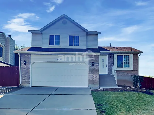 1952 E Sunset Dr, Layton, UT 84040
