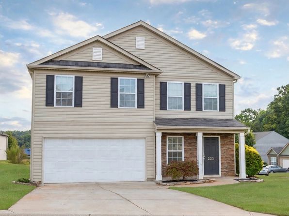 223 Jordan Crest Dr