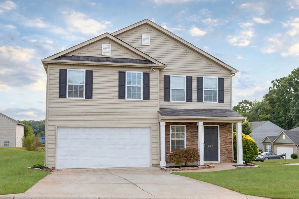 223 Jordan Crest Dr - Property Image